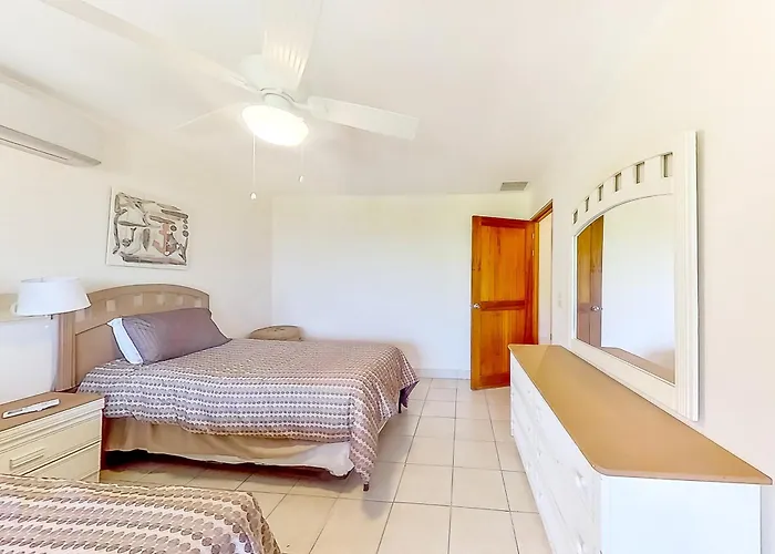 Bahia Pez Vela Resort: W/ Access! Villa *
