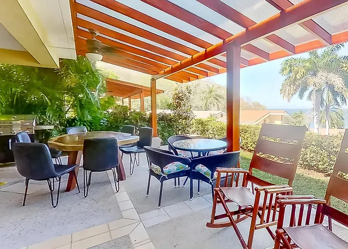 Bahia Pez Vela Resort: W/ Access! *